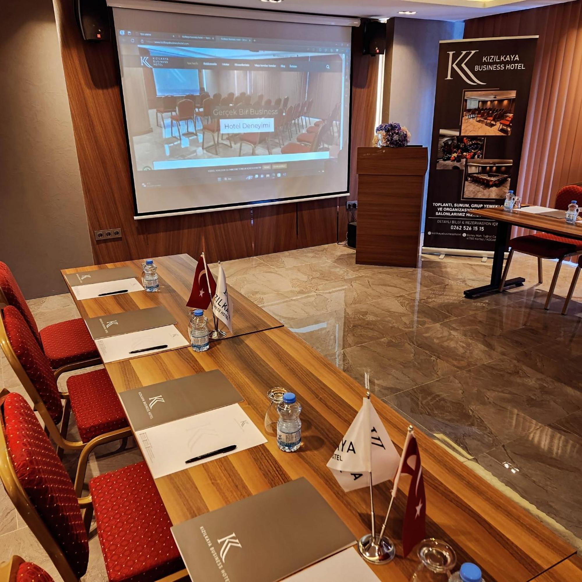Kizilkaya Business Otel Korfez Exteriör bild